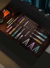 Refault Bowie Trainer